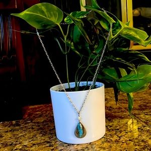 Hammered silver and Turquoise Necklace